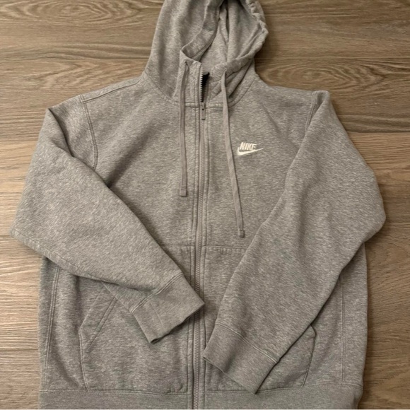 Nike zip up - Picture 1 of 2